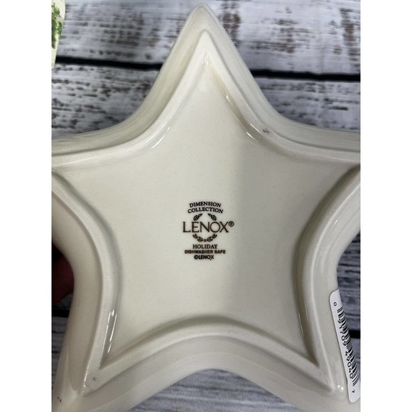 Lenox Holiday Dimension Collection Star Candy Dish Christmas Holly Berries - Picture 11 of 12